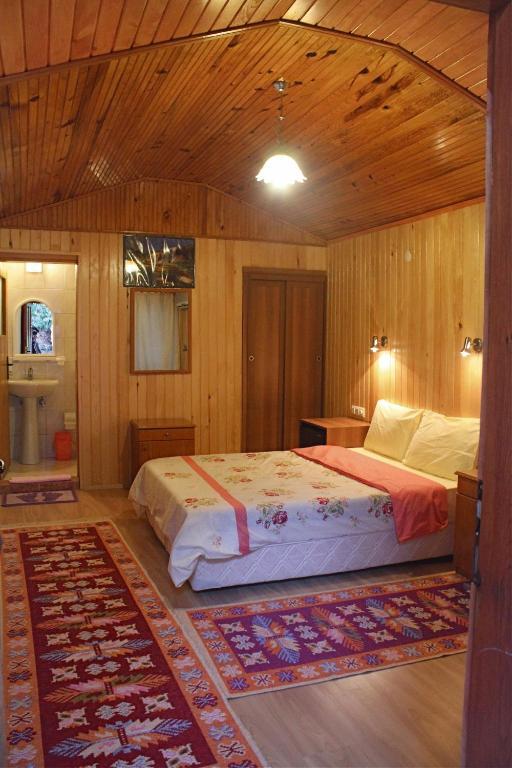 Grand Aygun Hotel Çıralı Bilik gambar